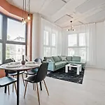 Apartman Family 2-bedroom With Parking In The Heart Of Kristiine *